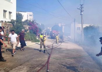 İslamhanelerinde yangın kabusu alevlerin evlerin içine kadar girdi