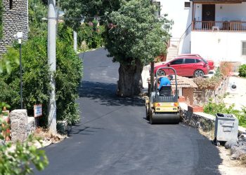 Küçükbük’te Üstyapı Çalışmaları Sürüyor