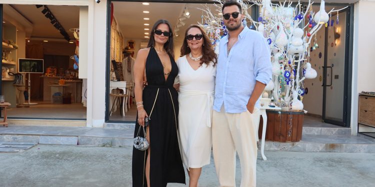 Midwest Azure Beach Club & Restaurant Bodrum Türkbükü’nde Açıldı…