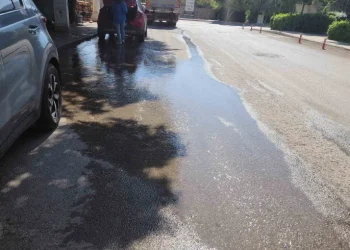 Bok kokulu Bodrum otogarından sonra şimdide kanalizasyon suları caddelere akmaya başladı