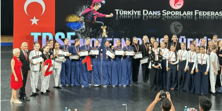 Bodrumlu dansçılar bir harika, dünya şampiyonasında Türkiye’yi temsil edecekler