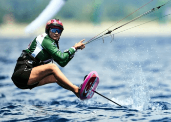 Derin Deniz’den Formula Kite’de Avrupa şampiyonluğu geldi