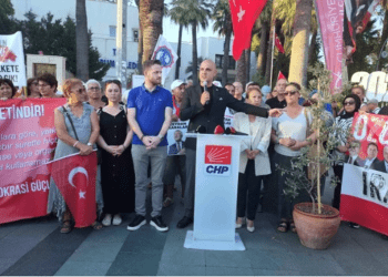 Tutuklanan CHP’li Belediye Başkanları için Bodrum’un en güzel yerine Demokrasi ve Özgürlük- zeytin ağacı dikilecek