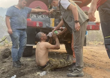 Eskişehir’de alevlerin arasında kalan 10 orman işçisi yaşamını yitirdi