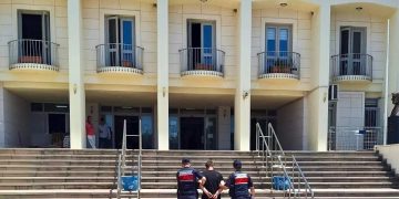 Muğla’da Aranan 10 Kişi Jandarma Tarafından Yakalandı