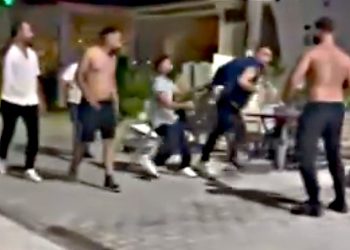 Milas’ta İşletme Sahibini Vuran Şahıs Vatandaşlar Tarafından Yakalanarak Darbedildi