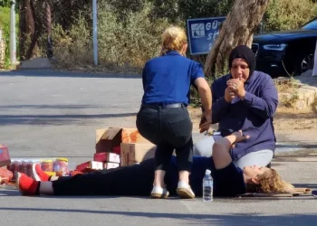 Torba’da kamyondan düşen kadın personele sağlık yardımı skandalı