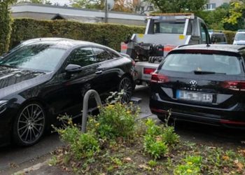 Filistin yardım paralarıyla lüks araçlar alan sosyal medya fenomeni yargılanıyor