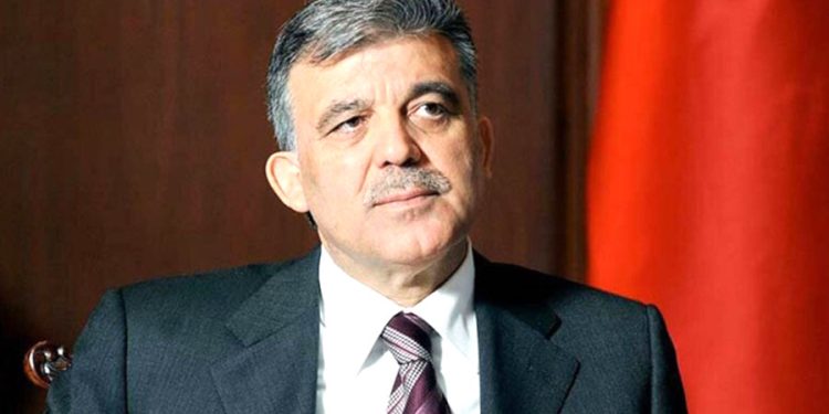 Bayraktar ve Sabancı’yı bezdiren çete, Abdullah Gül’ü de isyan ettirdi
