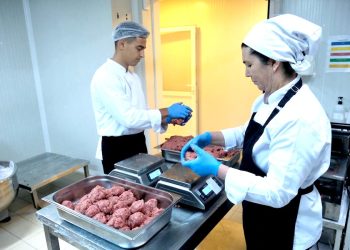 Sebzeleri sulamaya gitti bahçesinde ölü bulundu