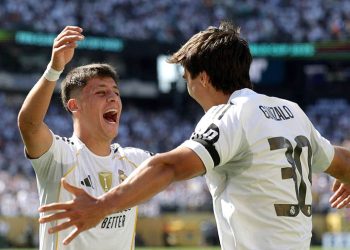 Real Madrid yarı finalde