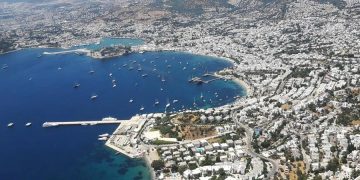 Yangına Davetiye Çıkaran Sürücü Kamerada: “Valilik Affetmedi”