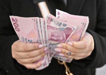 Yıl sonuna kadar başvuru yapmayan emekli yüzde 10 düşük maaş alacak