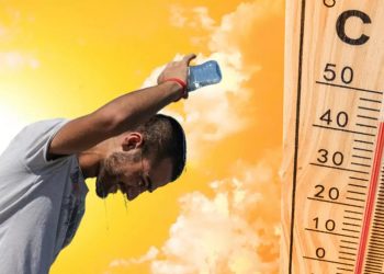 Elektrik direği dikerken Bodrum’a su taşıyan çelik içme suyu hattını parçaladılar.Bodrum yine susuz kaldı