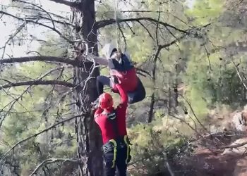 Vali Akbıyık’tan Eskişehir’deki Yangın Şehitleri İçin Taziye Mesajı