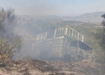 Kamyonet Alev Alev Yandı: İtfaiye Müdahalede Gecikti İddiası