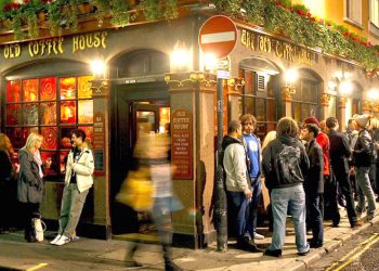 ‘Akşam sığınağı’ tuzağı, milyonlarca beyaz yakalıyı yavaş yavaş tüketiyor