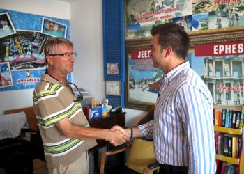 Başkan Mandalinci, Mahalle Ziyaretlerine Devam Ediyor