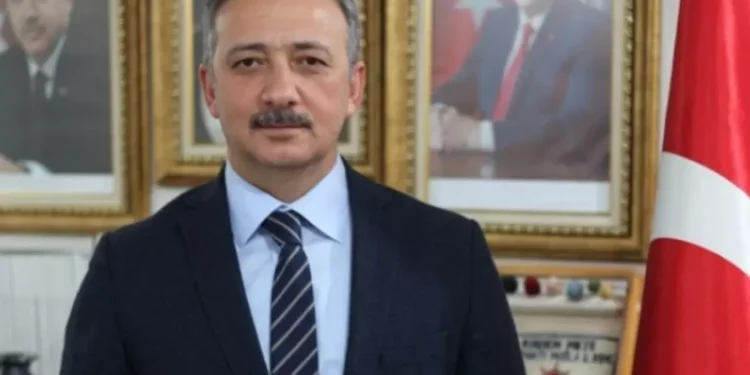 AK Parti Muğla Milletvekili Kadem Mete trafik kazası geçirdi