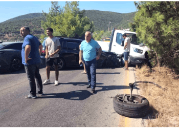 Turistik Torba  karayolunda zincirleme kaza, felaketten dönüldü
