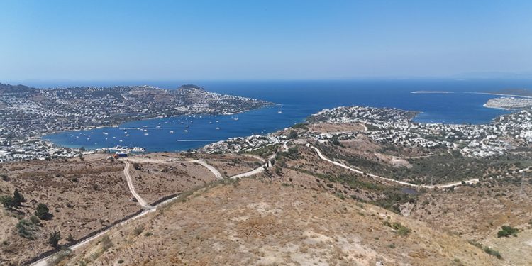 Muğla’da Vahşi Depolama Alanları Yeşile Dönüşüyor