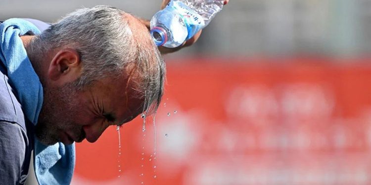 Bunaltan sıcaklara kısa bir ara: Yağmur geliyor