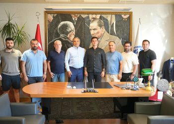 Yalıkavakspor’dan Başkan Mandalinci’ye Ziyaret