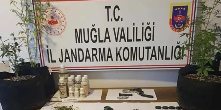 Muğla’da uyuşturucu operasyonu: 2 gözaltı