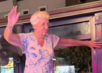İngilizler böyle haberleştirdi: ‘Aşk yaşamak için Marmaris’e geliyorlar’