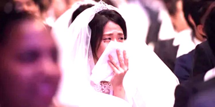 Yüzyıllardır süren geleneğe göre gelinler düğüne 1 ay kala her gün ağlıyor