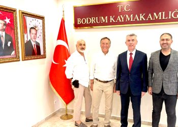 Bülent Eczacıbaşı, Bodrum Kaymakamı Sırmalı ile “Lise” projesini konuştu