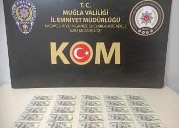 Menteşe’de Sahte Dolarları Piyasaya Süremeden Yakalandı