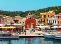 Türk turistler adalara para vermeden ayak basamayacak
