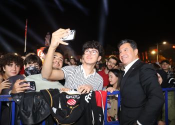 Büyükşehir Gençlere Umut Olmak İçin Çalışıyor