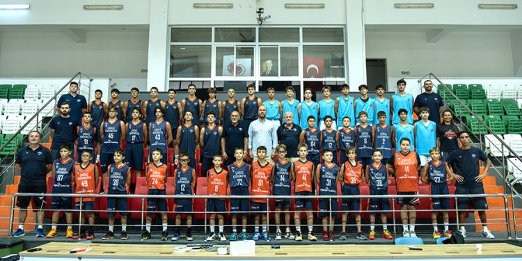 Basketbolun yeni yıldızları Çağdaş Bodrum’da yetişecek
