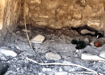 Bodrum’da tarihi ayıp… Myndos kapısı çöplük ve tuvalet haline geldi