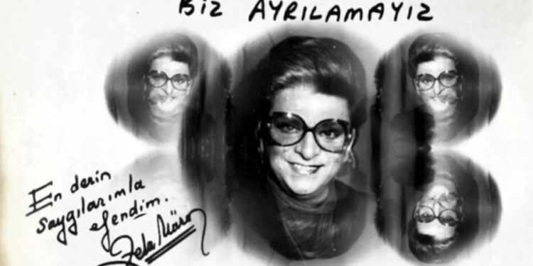 Zeki Müren’in hiç görülmemiş el yazısı kamuoyuyla paylaşıldı