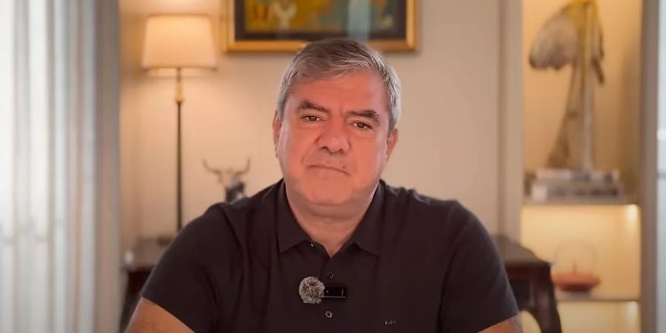 Yılmaz Özdil, Sezon İflaslar ve İntiharlarla Kapandı