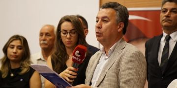 ÇYDD’DEN ÇAĞDAŞ EĞİTİM PANELİ: ÇOCUKLARIMIZIN GELECEĞİ PİYASAYA VE DOGMAYA TESLİM EDİLEMEZ!