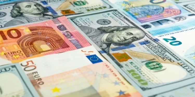 Euro durdurulamıyor: Tarihi rekorunu kırdı