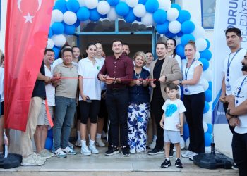 Yenilenen Binnaz Karakaya Fitness Merkezi Hizmete Açıldı