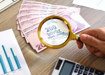 Memur ve emekliye 2026 ocak zammı için oran verildi: Maaş hesaplamaları yeniden yapılıyor!