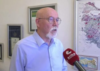 Deprem uzmanı korktuğu senaryoyu açıkladı! Yeni deprem uyarısını yaptı