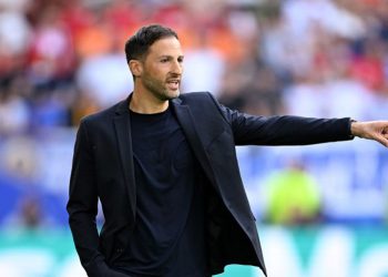 Fenerbahçe hocasını seçti