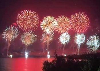 Bodrum’u ayağa kaldıran havai fişek gösterisi