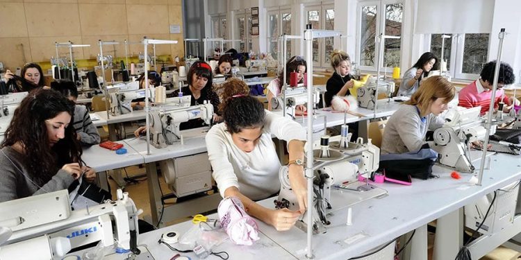 Teknoloji devlerinden 300 milyar dolarlık tarihi anlaşma