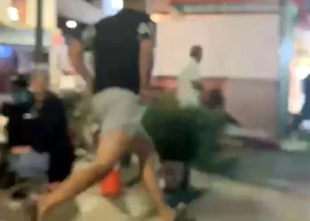 Bodrum Denizciler Derneği’nde hesaba itiraz eden müşteri silaha sarıldı, saldırgan kendi arkadaşını vurdu