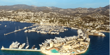 Bodrum’daki marinaya dünyanın en özel ödüllerinden biri verildi