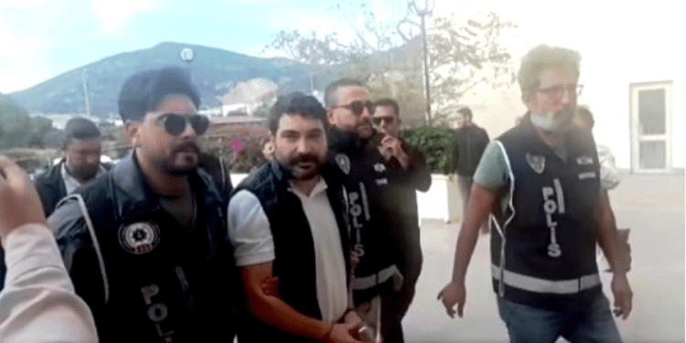 Rüşvet iddiasıyla gözaltına alınan Bodrum Belediyesi CHP Meclis Üyesi Niyazi Atare, sevk edildiği mahkemece tutuklandı