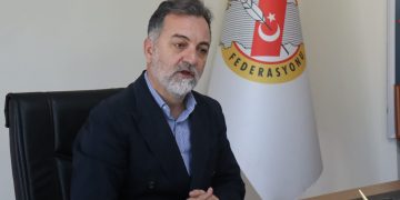 Akbulut: “Meslektaşlarımıza yapılan zorbalık kabul edilemez”